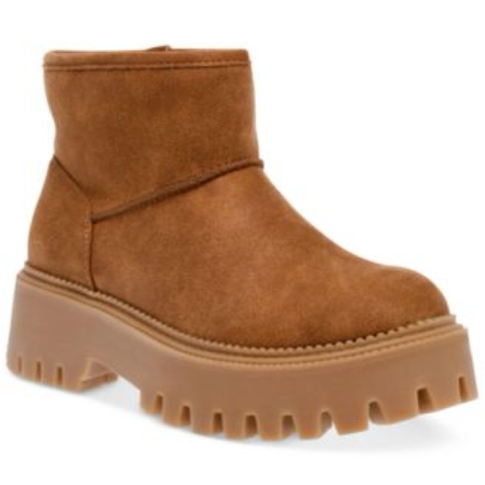 NWOT Dolce Vita Women’s Lonny Ankle Boot